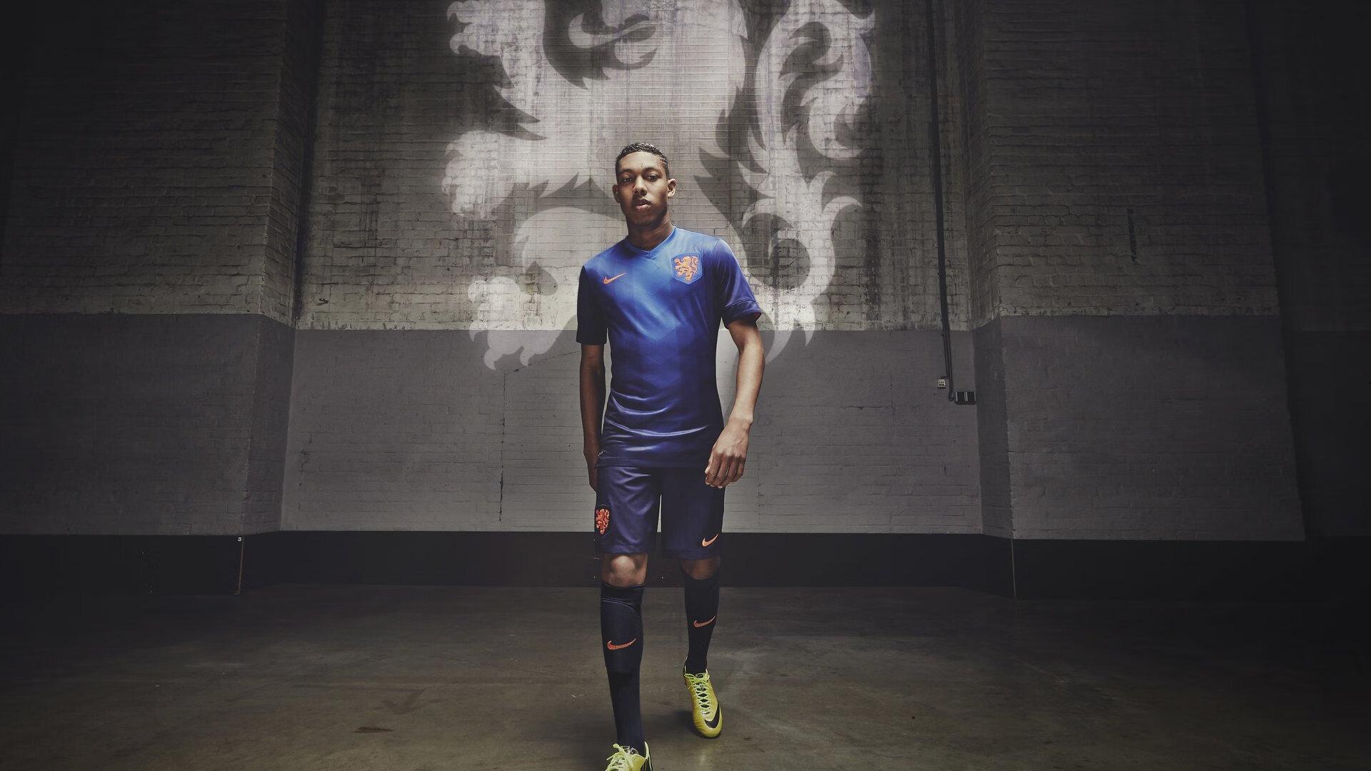 官方确认!意甲升班马比萨签下老将夸德拉多,经验与野心铸就升班马奇迹