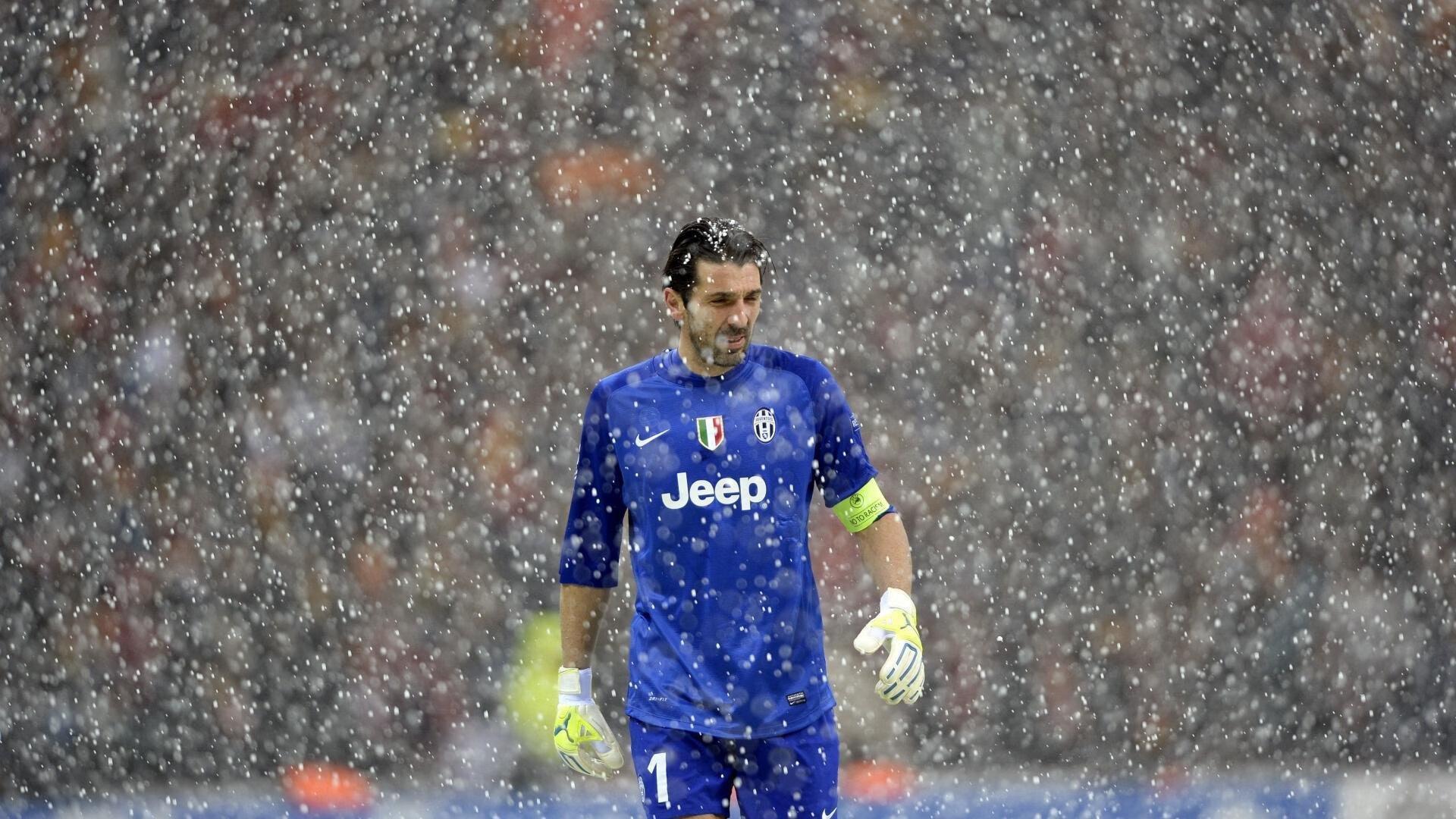 世体独家,巴塞罗那向德容开出3+1续约合同,荷兰核心明确表态渴望留队